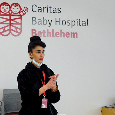 مستشفى كاريتاس للأطفال يستكمل ورشة عمل حول الأطفال الخداج